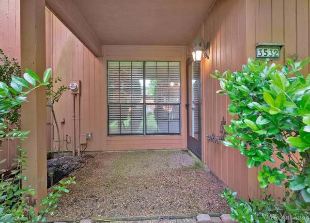 Property at 3532 Eastlake Dr, Shreveport, LA 71105, 1 bed, 1.5 baths