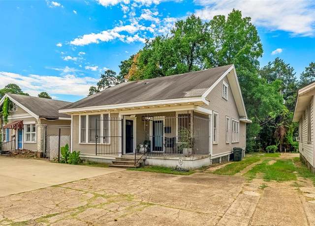 Property at 427 Kings Hwy, Shreveport, LA 71104, 3 beds, 1 bath