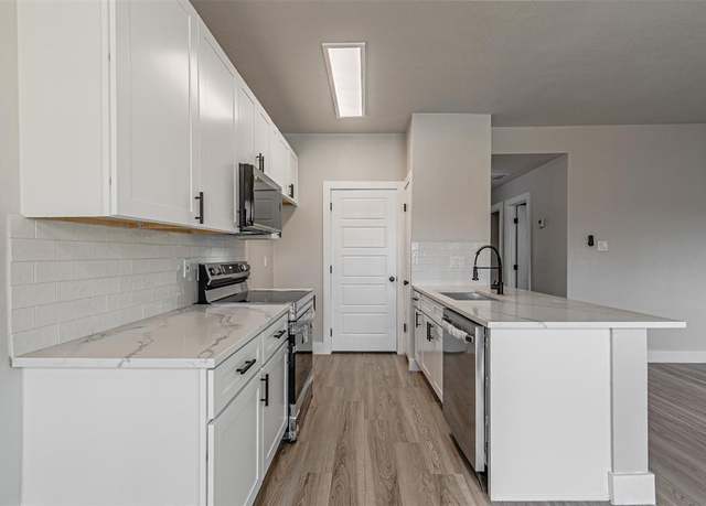 Property at 4107 Esters Rd #807, Irving, TX 75038, 2 beds, 2 baths