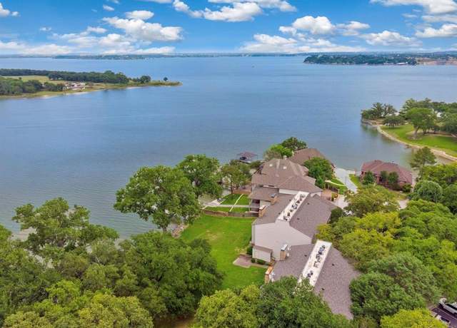 Property at 388 Driftwood Ct #3, Azle, TX 76020, 2 beds, 2.5 baths