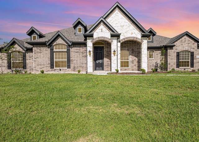 Property at 651 Wales Ct, Waxahachie, TX 75167, 4 beds, 2 baths