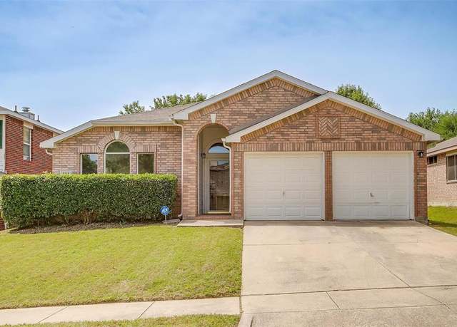 Property at 909 Western Pass, Fort Worth, TX 76179, 3 beds, 2 baths