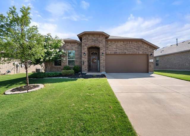 Property at 1107 Larkspur Ln, Cleburne, TX 76033, 4 beds, 2 baths
