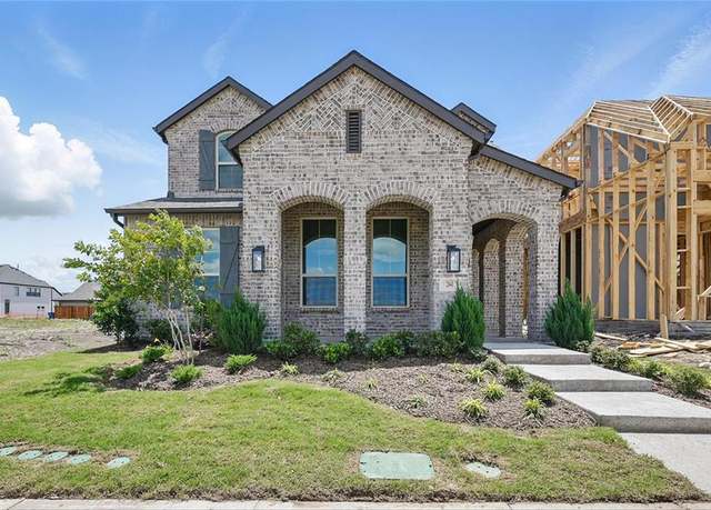 Property at 2041 Mack Ave, Van Alstyne, TX 75495, 3 beds, 2.5 baths