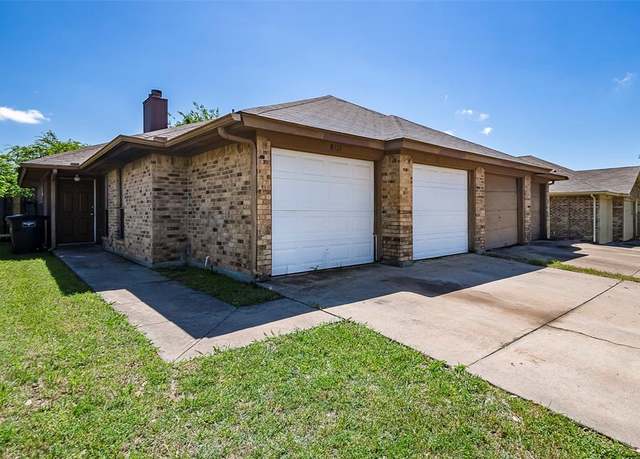 Property at 8521 Gatlinburg Dr, Fort Worth, TX 76123, 6 beds, 4 baths