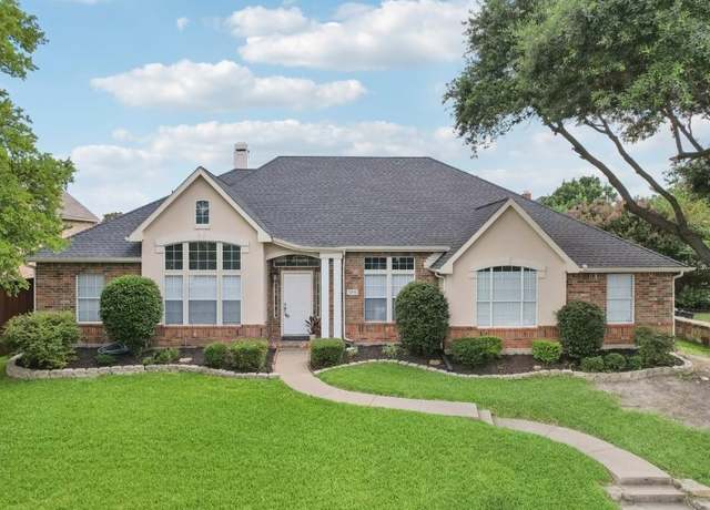 Property at 5210 Gulfport Dr, Rowlett, TX 75088, 4 beds, 2 baths