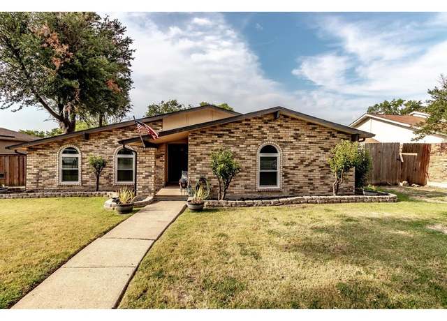 Property at 1204 Warwick Dr, Mesquite, TX 75150, 3 beds, 2 baths