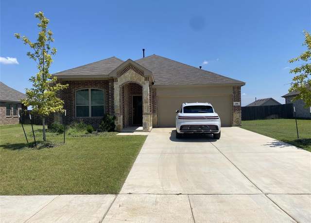 Property at 216 Post Oak St, Azle, TX 76020, 3 beds, 2 baths