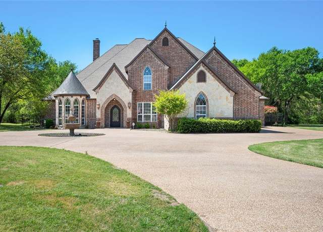 Property at 105 Zephyr Ct, Aurora, TX 76078, 4 beds, 3.5 baths