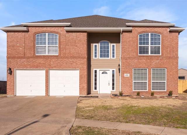 Property at 6701 Meadowcrest Dr, Arlington, TX 76002, 4 beds, 2.5 baths