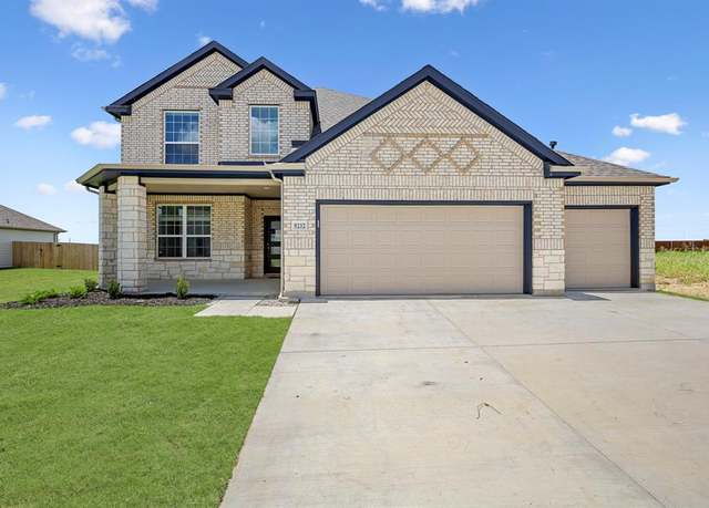 Property at 9232 Kansas Pacific Dr, Fort Worth, TX 76036, 4 beds, 3.5 baths