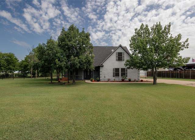 Property at 9114 County Road 4116, Kaufman, TX 75142, 4 beds, 2.5 baths