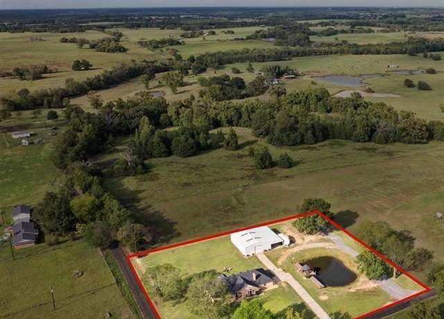 Property at 1881 SW CR 3090, Mount Vernon, TX 75457, 4 beds, 3 baths
