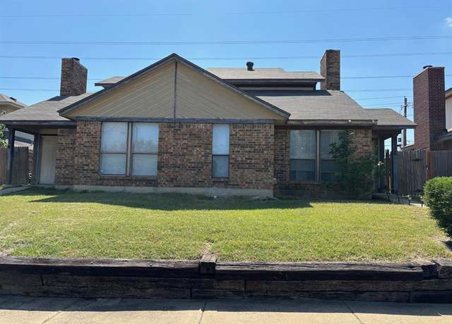 Property at 2710 Sherry Street St, Arlington, TX 76014