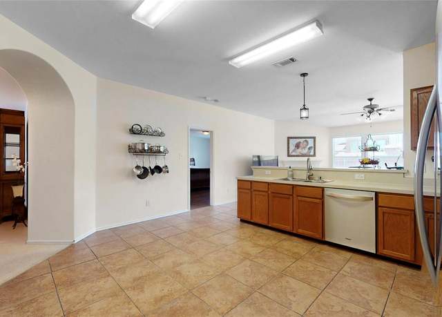 Property at 2108 Aster Trl, Forney, TX 75126, 4 beds, 2 baths