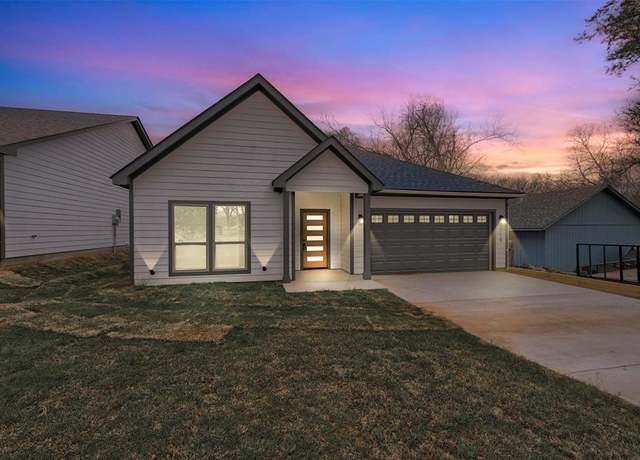 Property at 719 E Hanna St, Denison, TX 75021, 3 beds, 2 baths