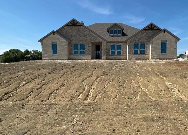 Property at 403 Indian Creek Rd, Van Alstyne, TX 75495, 4 beds, 2.5 baths