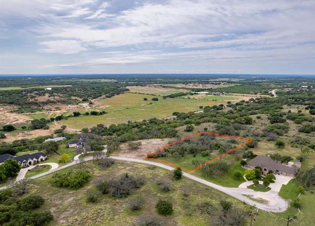 Property at 85 Oak Hill Cir, Brownwood, TX 76801