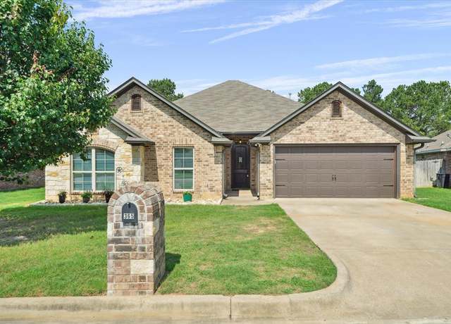 Property at 365 Maggie Cir, Flint, TX 75762, 4 beds, 2 baths