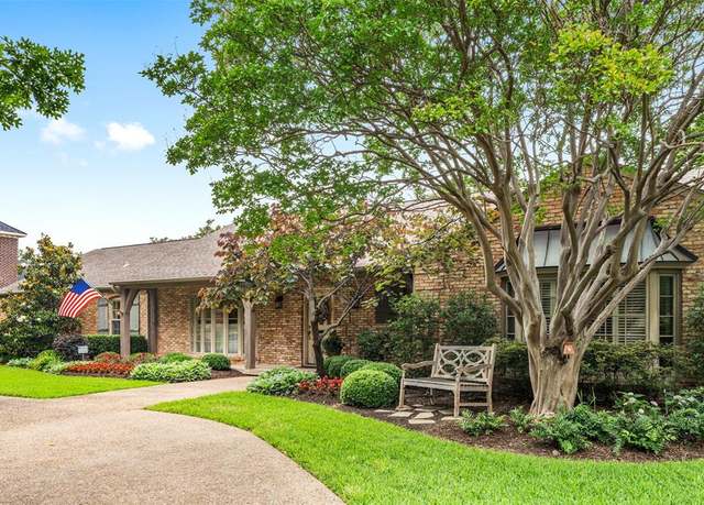 Property at 5219 Boca Raton Dr, Dallas, TX 75229, 4 beds, 4.5 baths