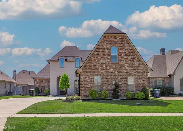 Property at 305 Cameron Cir, Benton, LA 71006, 4 beds, 3 baths