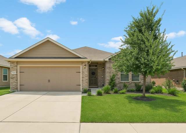 Property at 10020 Poinsett Way, Fort Worth, TX 76108, 4 beds, 2 baths