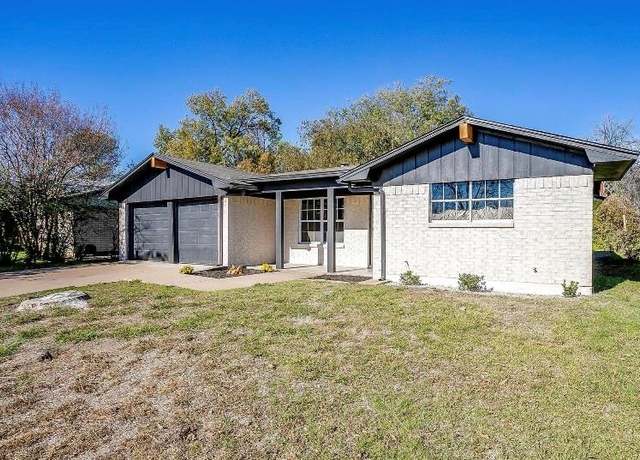 Property at 3501 NE 10th St, Mineral Wells, TX 76067, 3 beds, 2 baths