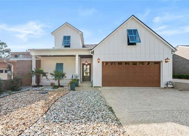 Property at 5743 Lakefront Dr, Shreveport, LA 71119, 4 beds, 2.5 baths