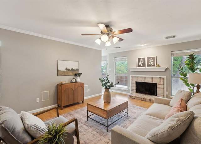 Property at 913 Silverstone Dr, Lewisville, TX 75067, 4 beds, 2.5 baths