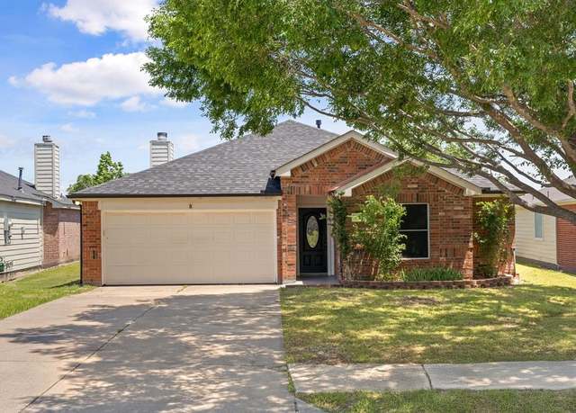 Property at 1132 Singletree Dr, Forney, TX 75126, 4 beds, 2 baths