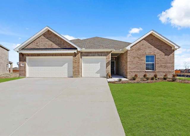 Property at 661 Landry Ln, Forney, TX 75126, 3 beds, 3 baths