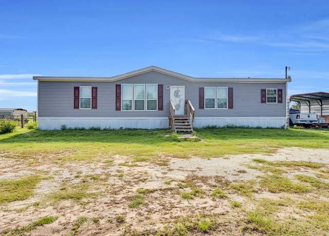 Property at 379 FM 80 S, Teague, TX 75860, 3 beds, 2 baths