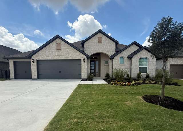 Property at 4225 Equine Dr, Joshua, TX 76058, 3 beds, 2.5 baths
