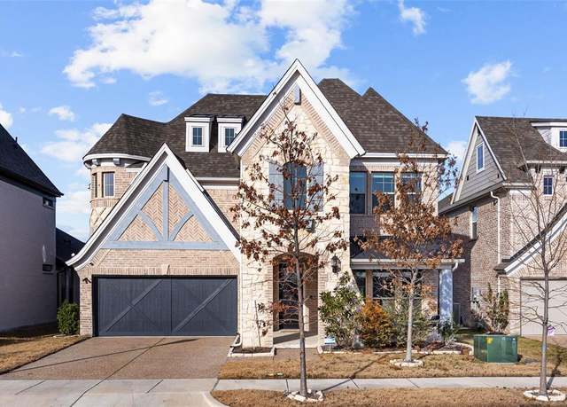 Property at 1907 Birch St, Mansfield, TX 76063, 5 beds, 4 baths