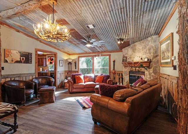 Property at 2320 Neely Trl, Valley View, TX 76272, 4 beds, 2 baths