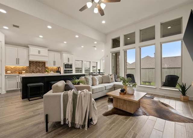 Property at 2232 Autrey Ln, Northlake, TX 76247, 4 beds, 3.5 baths