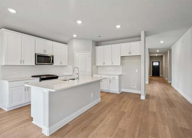 Property at 117 Whitlow Dr, Princeton, TX 75071, 4 beds, 3 baths
