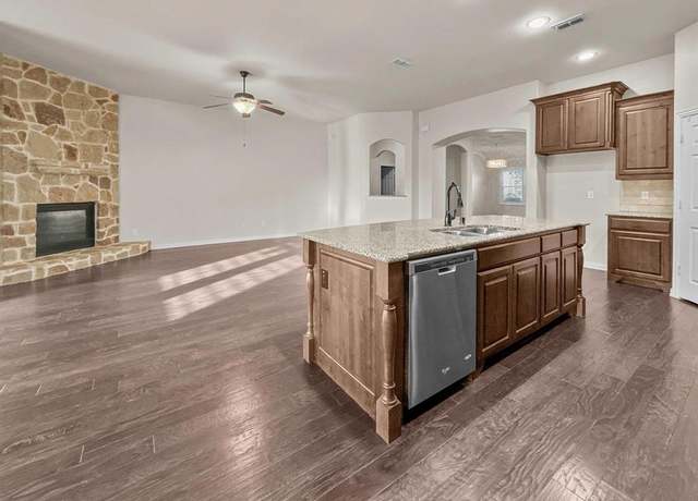 Property at 109 Joplin Dr, Mckinney, TX 75071, 4 beds, 3 baths