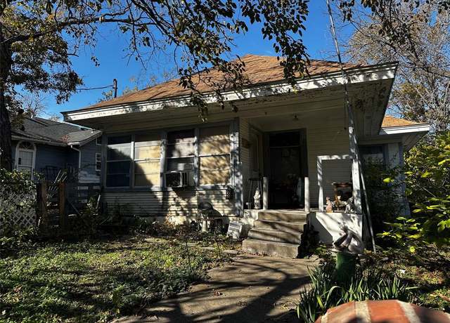 Property at 211 E 8th St, Dallas, TX 75203, 3 beds, 1 bath