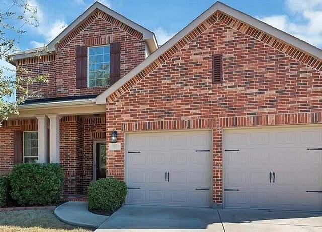 Property at 213 Willet Ct, Little Elm, TX 75068, 3 beds, 2.5 baths