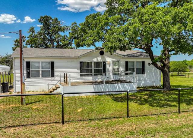 Property at 215 Dorothy Ln, Springtown, TX 76082, 3 beds, 2 baths