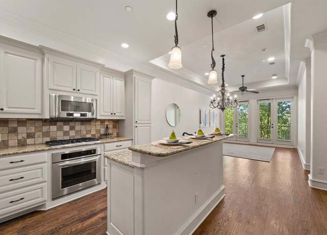 Property at 33 Main St #220, Colleyville, TX 76034, 1 bed, 2 baths