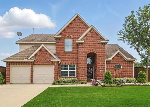Property at 2304 Ranch House Dr, Denton, TX 76210, 4 beds, 2.5 baths