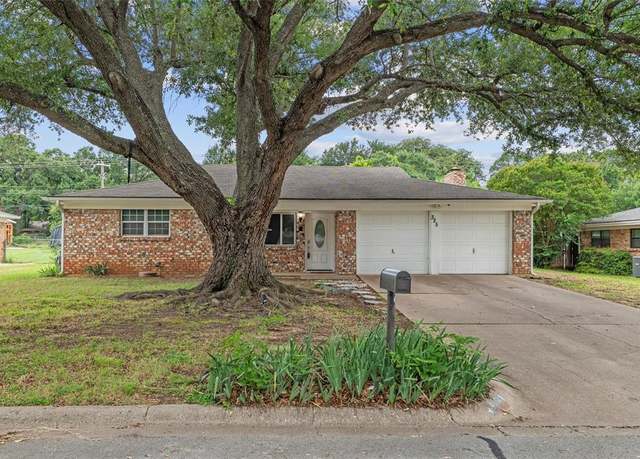Property at 325 Belmont St, Hurst, TX 76053, 3 beds, 2 baths