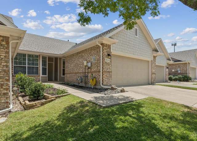 Property at 3120 Apple Tree Dr, Plano, TX 75093, 2 beds, 2 baths