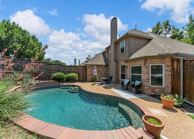 Property at 4000 Rolling Oaks Dr, Carrollton, TX 75007, 4 beds, 2.5 baths