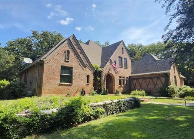 Property at 5917 County Road 313a, Alvarado, TX 76009, 3 beds, 2.5 baths