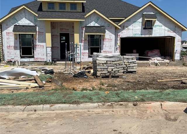 Property at 1320 Red Rock, Hewitt, TX 76643, 4 beds, 3 baths