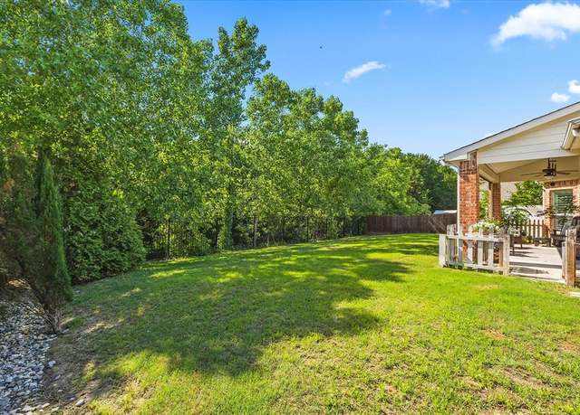 Property at 747 Wildwood Ln, Rockwall, TX 75087, 5 beds, 3.5 baths