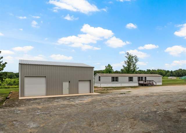 Property at 12524 FM 2088, Pittsburg, TX 75686, 3 beds, 2 baths